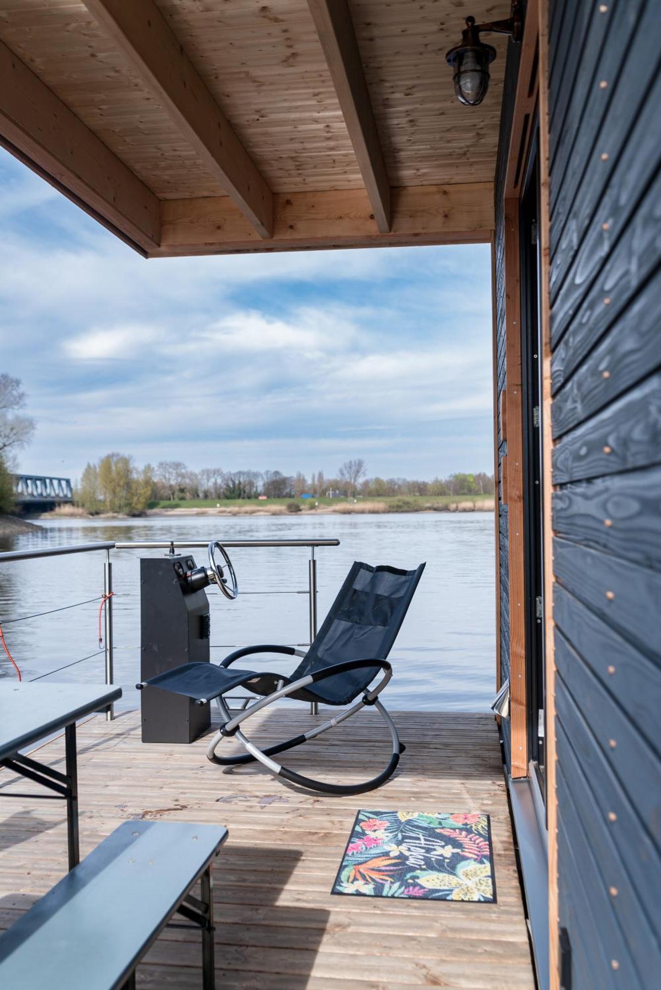Komfort-Hausboot Diva Mit Kamin ฮัมบูร์ก ภายนอก รูปภาพ